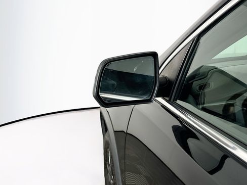 Used 2019 GMC Acadia SLT image 16