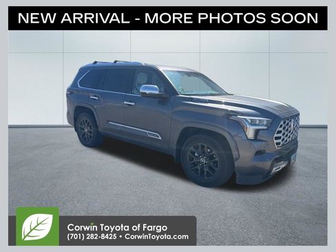 Used 2023 Toyota Sequoia Capstone AWD/4WD image 1