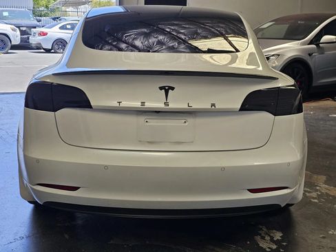 Used 2019 Tesla Model 3 Long Range RWD image 3