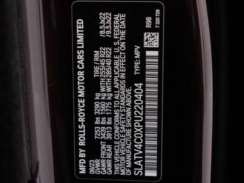 Certified 2023 Rolls-Royce Cullinan AWD/4WD image 58