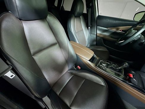 Used 2021 MAZDA CX-30 FWD 2.5 S w/ Premium Package image 28