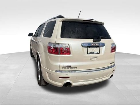 Used 2011 GMC Acadia Denali image 10