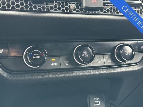 Certified 2025 Honda HR-V Sport image 22