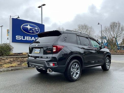 Used 2024 Honda Passport TrailSport image 8