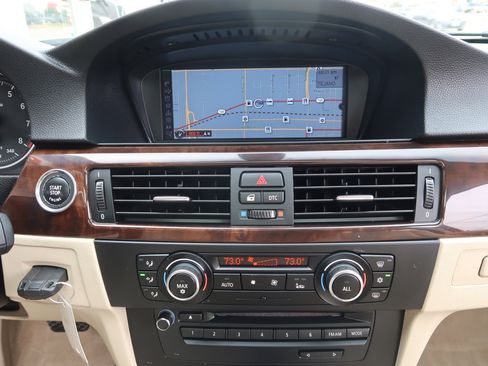 Used 2011 BMW 328i Coupe image 16