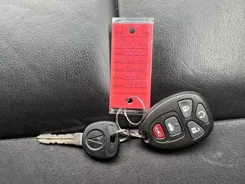 Used 2006 Pontiac Grand Prix GXP w/ Sun And Sound Package image 34