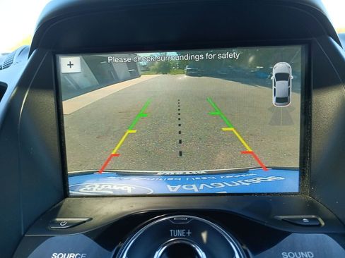 Certified 2017 Ford Escape Titanium w/ Canadian Touring Package image 23