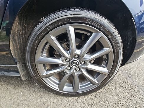 Used 2022 MAZDA MAZDA3 s image 19