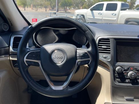 Used 2014 Jeep Grand Cherokee Limited image 13