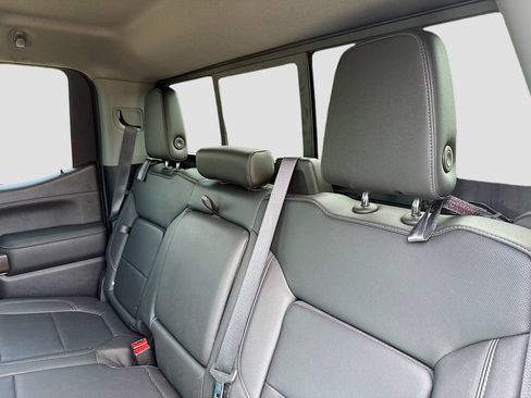 Used 2022 GMC Sierra 1500 SLT RWD image 21