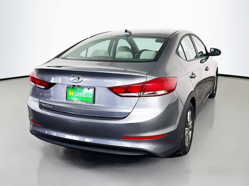 Used 2018 Hyundai Elantra SEL image 10