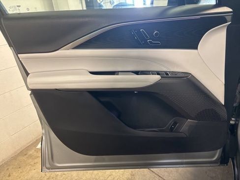 Used 2024 Cadillac Lyriq Sport w/ LPO, Floor Liner Package AWD/4WD image 9