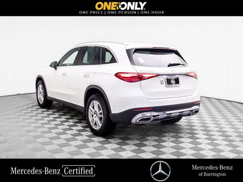 Certified 2025 Mercedes-Benz GLC 300 4MATIC image 3