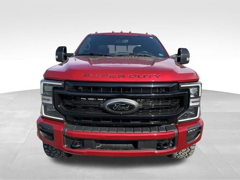 Used 2022 Ford F250 Lariat w/ Black Appearance Package image 29