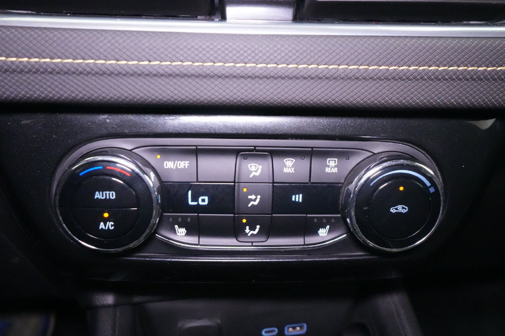 Used 2024 Chevrolet TrailBlazer ACTIV w/ Convenience Package AWD/4WD image 35