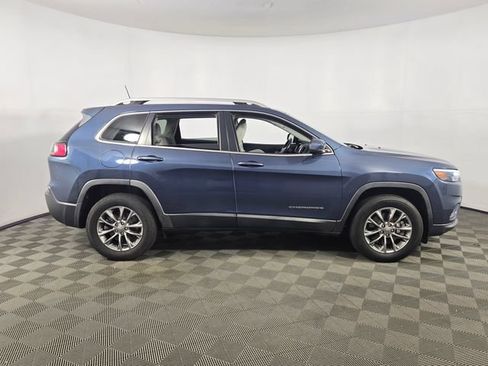 Used 2020 Jeep Cherokee Latitude Plus w/ Comfort/Convenience Group AWD/4WD image 11