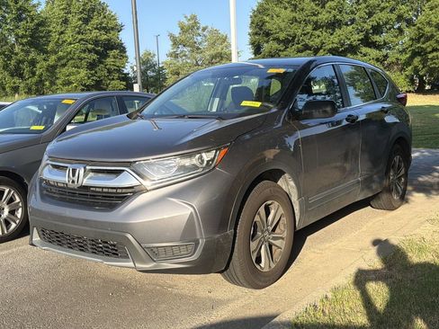 Used 2019 Honda CR-V LX image 3