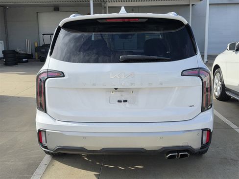 Used 2023 Kia Telluride SX Prestige image 5