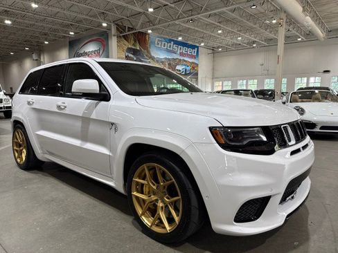 Used 2020 Jeep Grand Cherokee Trackhawk w/ Trailer Tow Group IV image 20