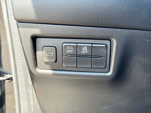 Used 2018 MAZDA CX-5 Touring w/ Preferred Equipment Package image 31