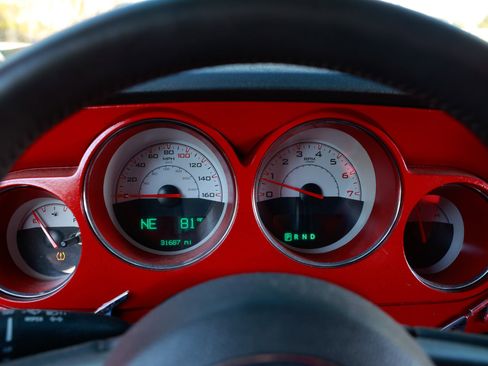 Used 2014 Dodge Challenger R/T image 28