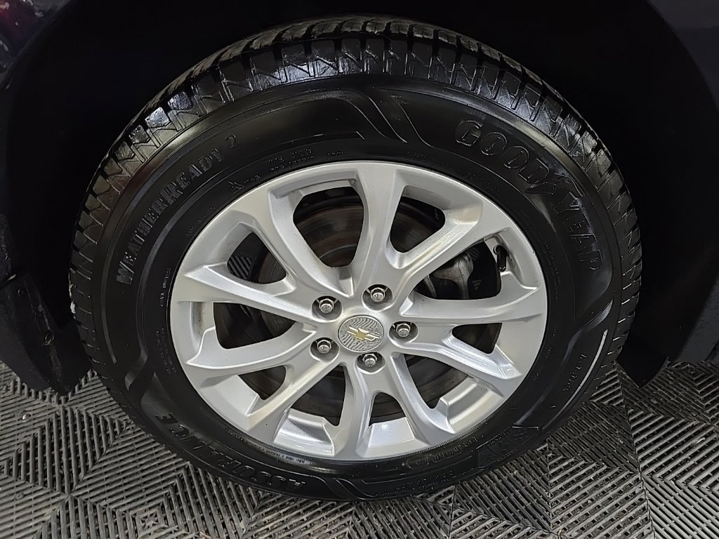 Used 2020 Chevrolet Equinox LT AWD/4WD image 13