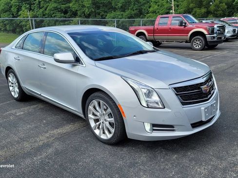Used 2017 Cadillac XTS Luxury FWD image 8