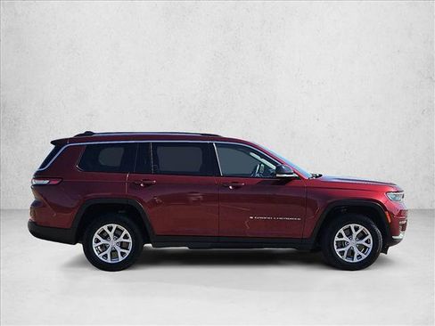 Used 2021 Jeep Grand Cherokee L Limited AWD/4WD image 4