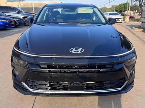 Used 2026 Hyundai Sonata Blue FWD image 2
