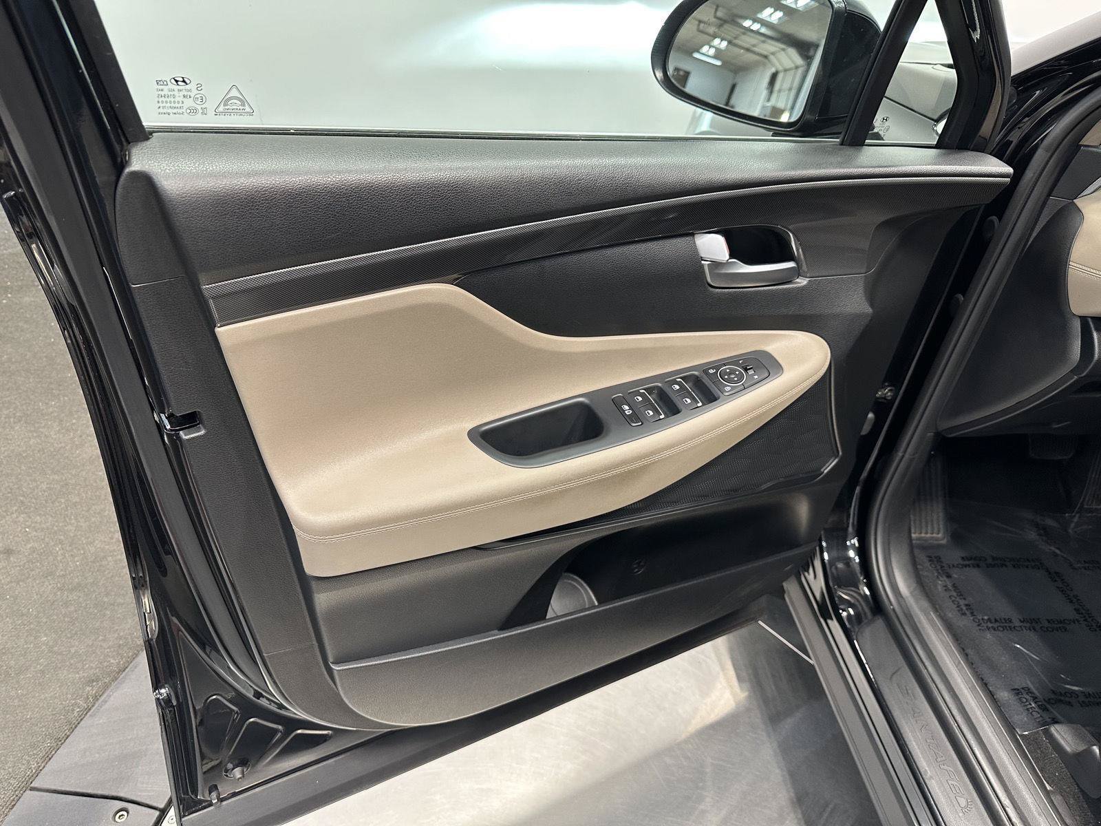 Certified 2023 Hyundai Santa Fe SE AWD/4WD image 10