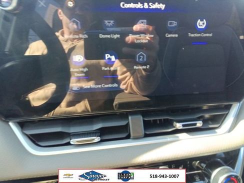 Used 2025 Chevrolet Equinox LT w/ Convenience Package II AWD/4WD image 20