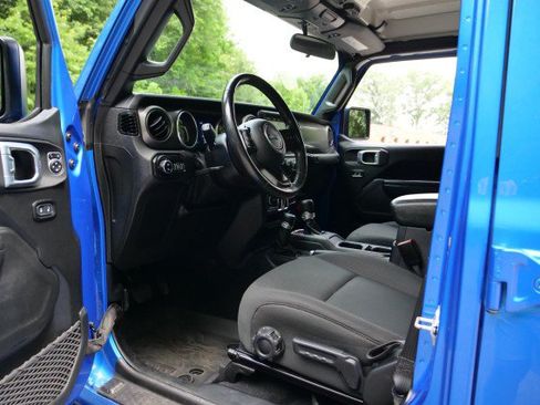 Used 2021 Jeep Gladiator Sport AWD/4WD image 20