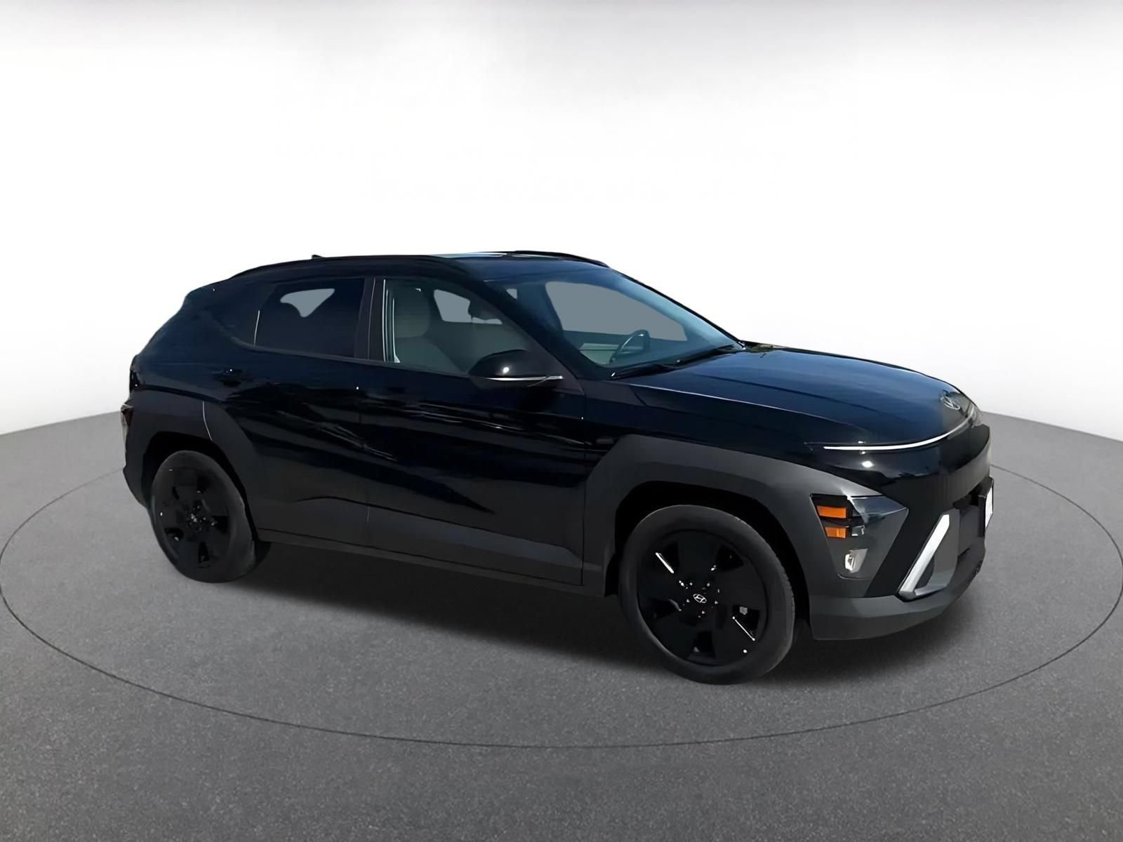 Used 2026 Hyundai Kona SEL Sport FWD image 2
