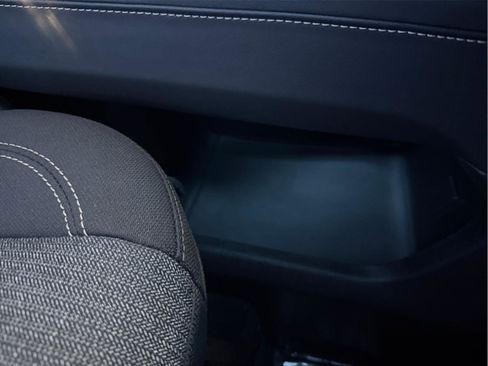 New 2026 GMC Acadia Elevation image 24