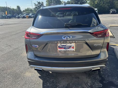 Used 2021 INFINITI QX50 Autograph w/ Premium White Leather Package FWD image 4
