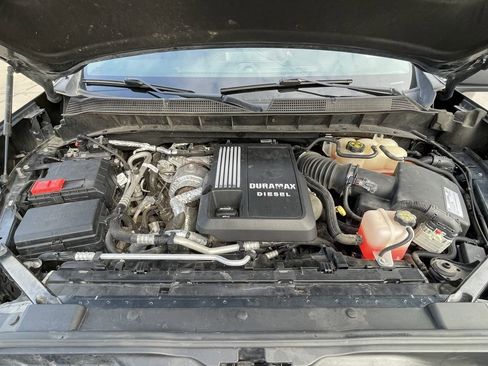 Used 2021 Chevrolet Silverado 1500 RST image 26