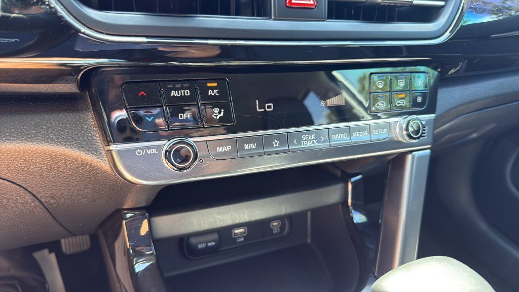 Used 2024 Kia Seltos S AWD/4WD image 18