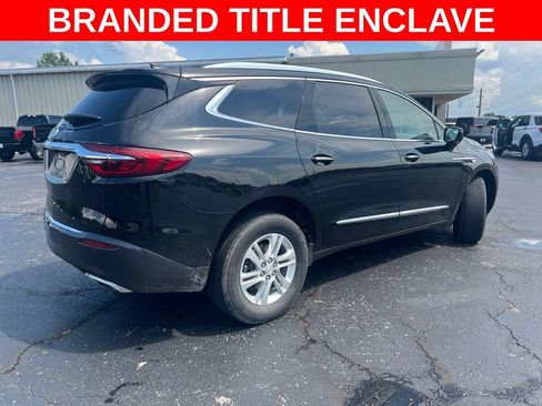 Used 2020 Buick Enclave Essence w/ Sound and Sites Package FWD image 3