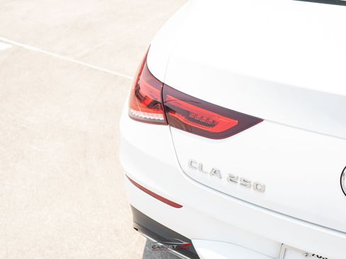 Used 2023 Mercedes-Benz CLA 250 4MATIC w/ AMG Line image 43