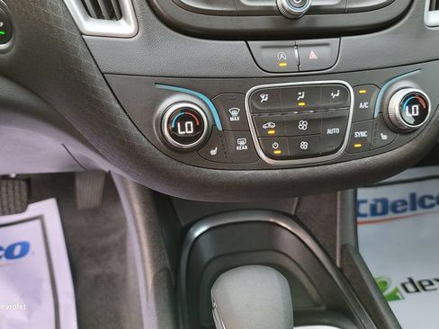 Used 2025 Chevrolet Malibu LT FWD image 22