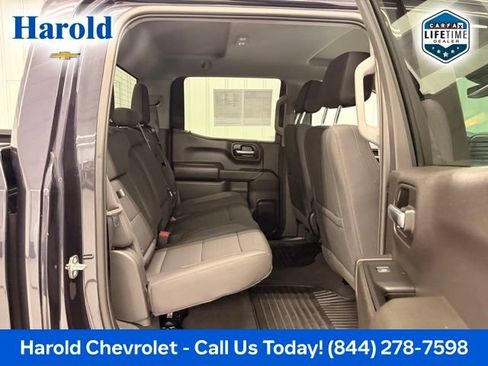 Used 2023 Chevrolet Silverado 1500 Custom Trail Boss AWD/4WD image 9