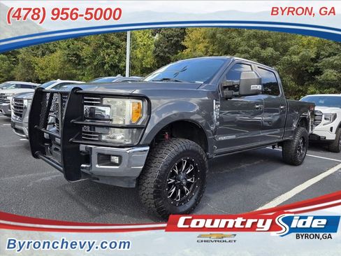 Used 2017 Ford F250 Lariat w/ Lariat Ultimate Package AWD/4WD image 1