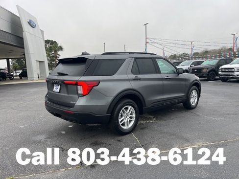 New 2026 Ford Explorer Active image 3