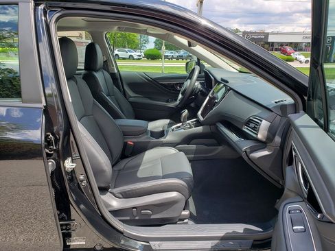 Used 2025 Subaru Legacy Limited AWD/4WD image 17
