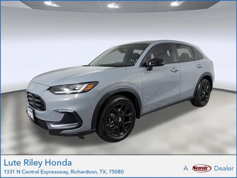 Certified 2025 Honda HR-V Sport image 1