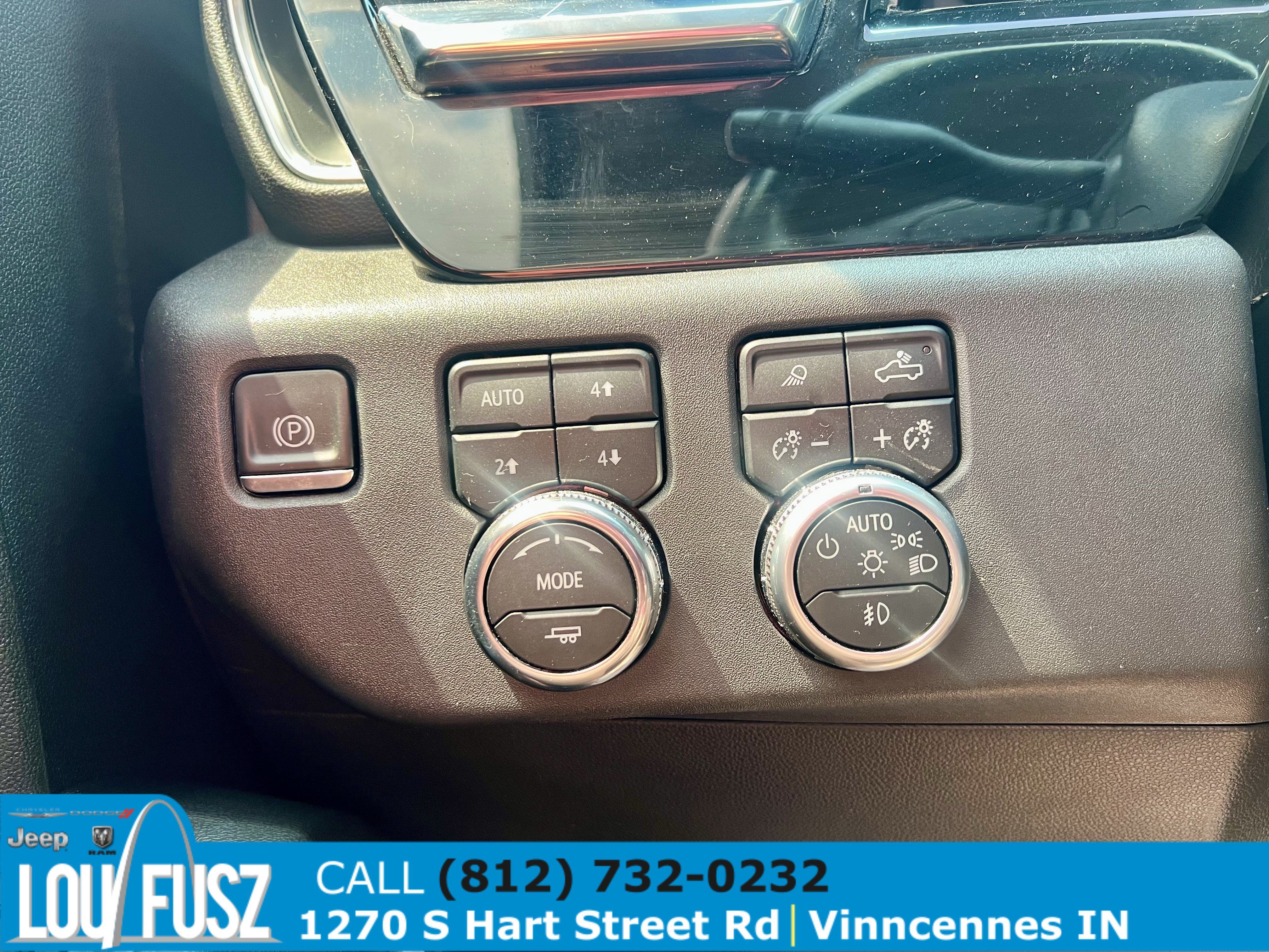 Used 2022 GMC Sierra 1500 SLT AWD/4WD image 11