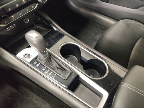 Used 2024 Nissan Altima 2.5 SV image 26