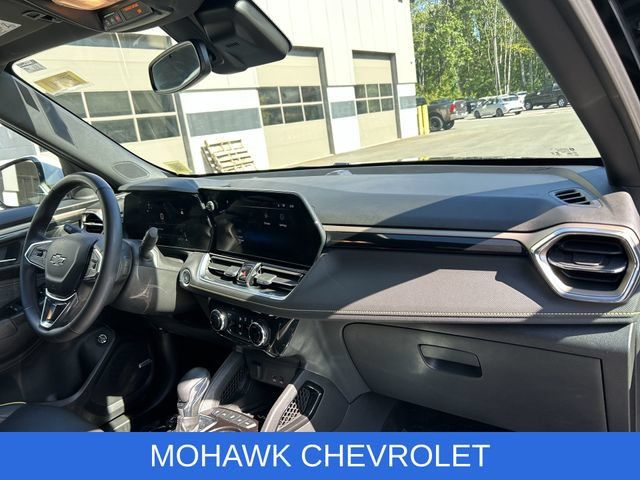 Used 2024 Chevrolet TrailBlazer ACTIV w/ Convenience Package AWD/4WD image 28