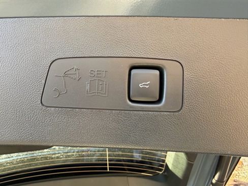 New 2026 Lincoln Corsair Grand Touring image 18