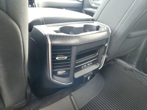 New 2026 RAM 1500 4x4 Crew Cab image 10